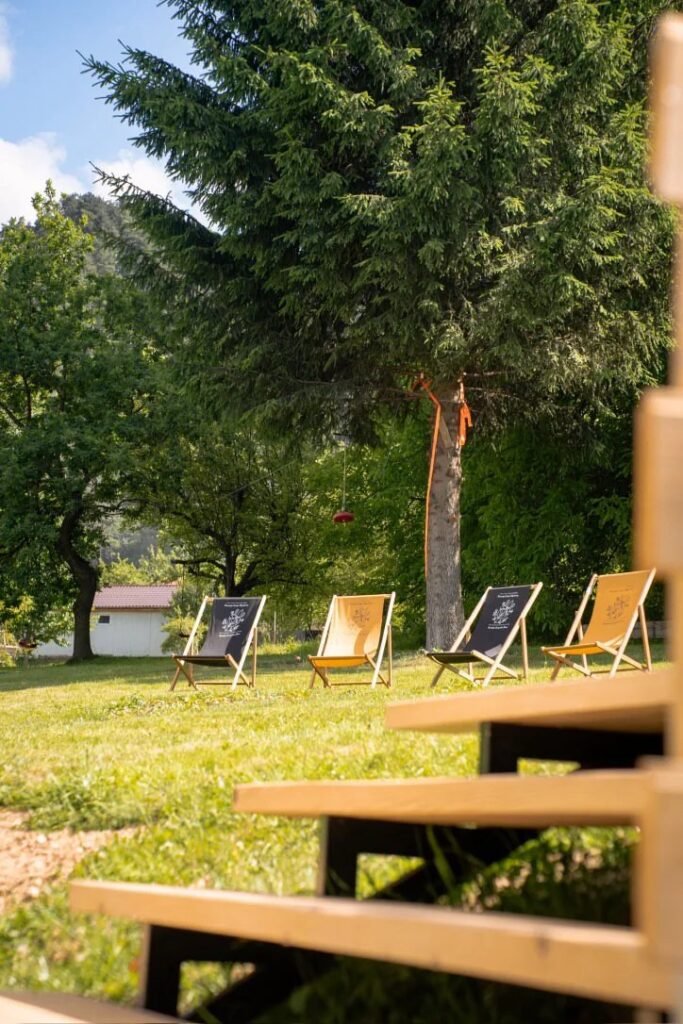 Zona de relaxare în grădină